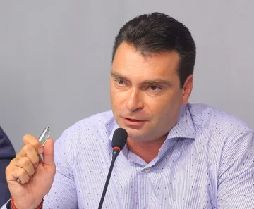 Паргов поиска информация за наводненията в София