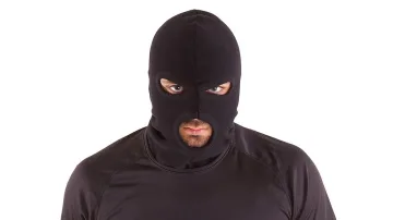 Охранител задигна 4,8 млн. евро от банка