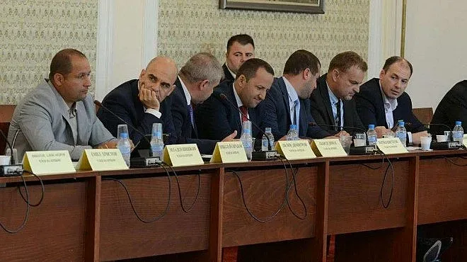 Бутнаха ветото на Радев за Черноморието