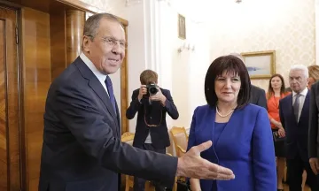 Ремонтираме у нас самолетите Су-25