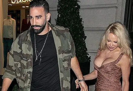 Памела Андерсън обвини приятеля си в изневяра