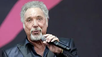 Tom Jones очарова Пловдив