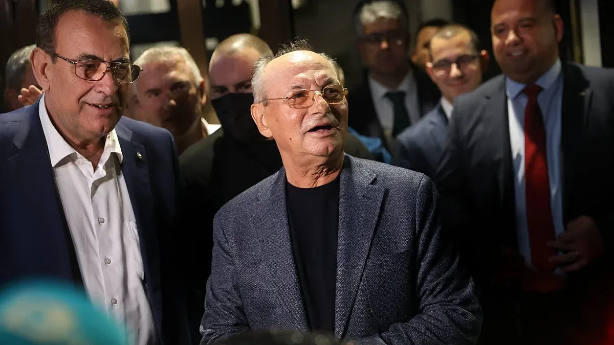 Чакъров притеснен, не знае лидер ли е