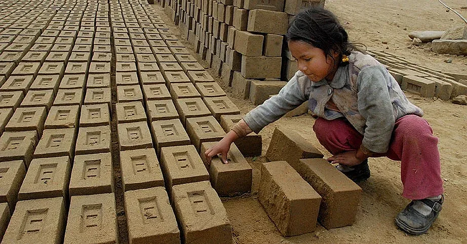 12 юни е Световният ден срещу детския труд