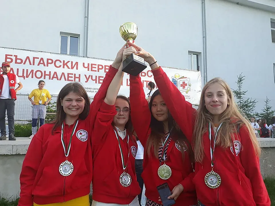 Кърджалийски гимназисти втори в състезание по първа помощ