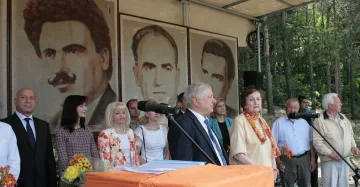 Мозер иска сътрудничеството с ГЕРБ да продължи