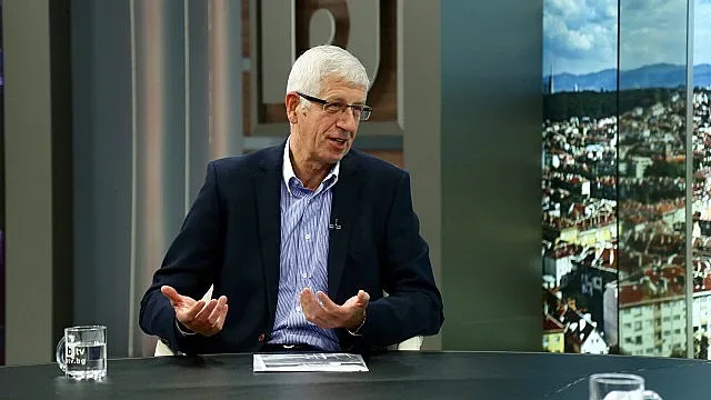 Овчаров критикува всичко живо начело на БСП