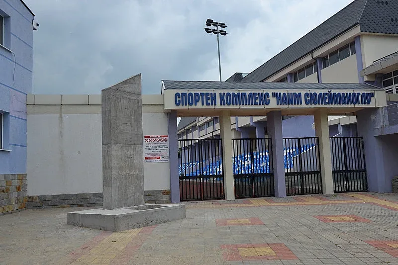 Откриват паметник на Наим Сюлейманоглу в Момчилград