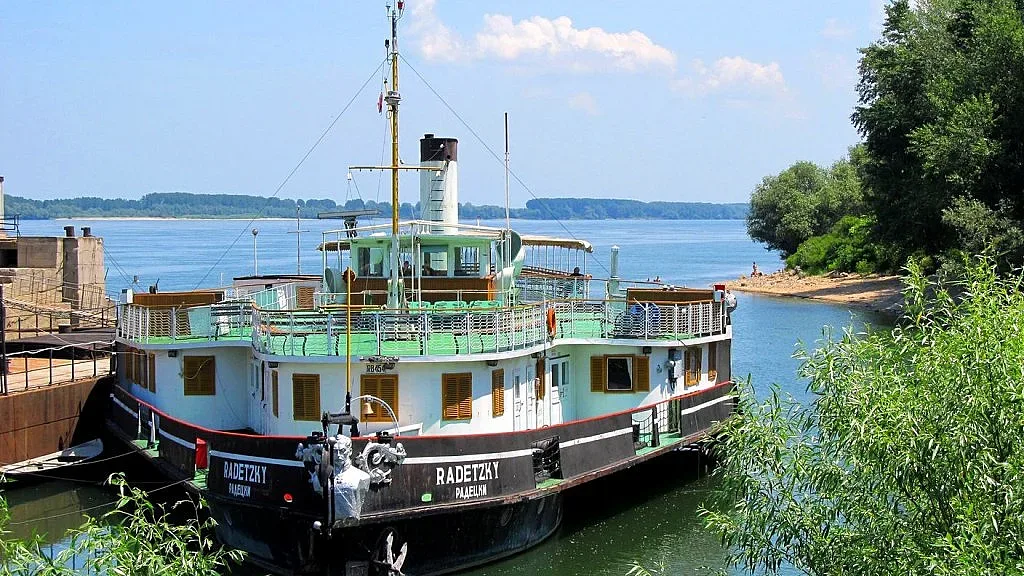 Кабинетът дава 500 хил. за ремонт на „Радецки“