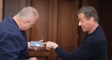 Борисов: Как си братко мой? Слай: Студено е зимата