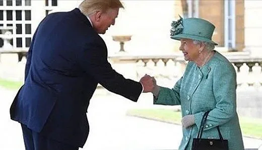 Тръмп пак наруши кралския протокол