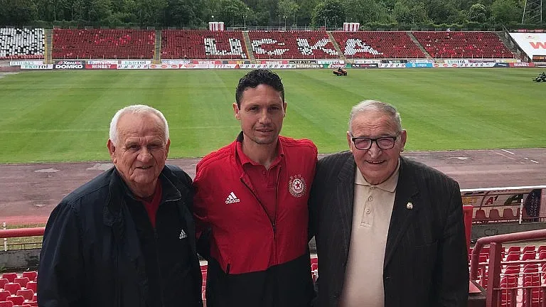 Митов остава треньор на ЦСКА-София