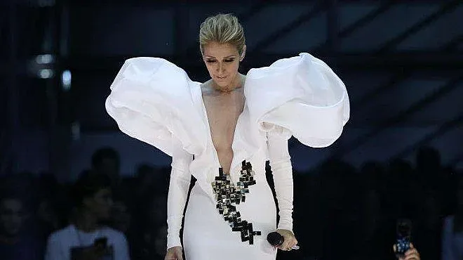 Селин Дион вече има 10 000 чифта обувки