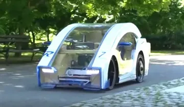 Ученици от Бургас създадоха електромобил