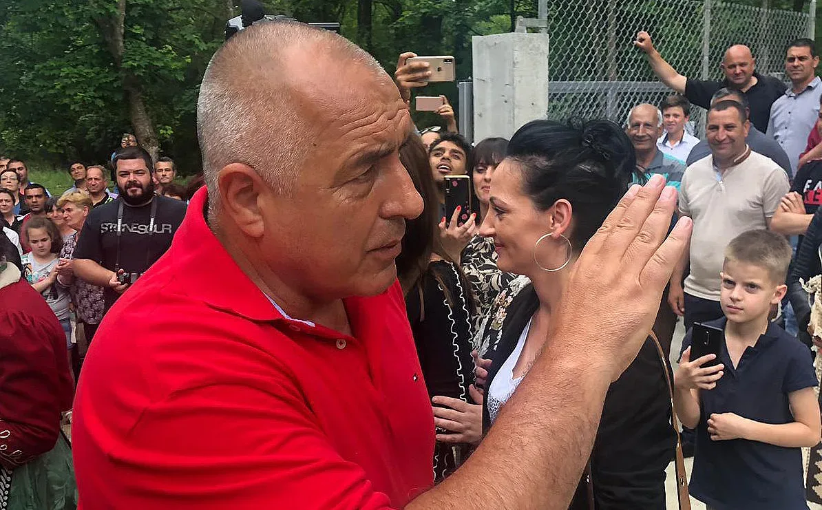 Оркестър посрещна Борисов в Котел /ОБНОВЕНА/