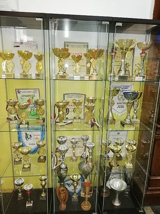 Шампионско училище набира заявления за изпит по физическо