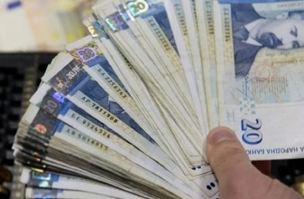 Челопеч N1 по заплати, Панагюрище гони София