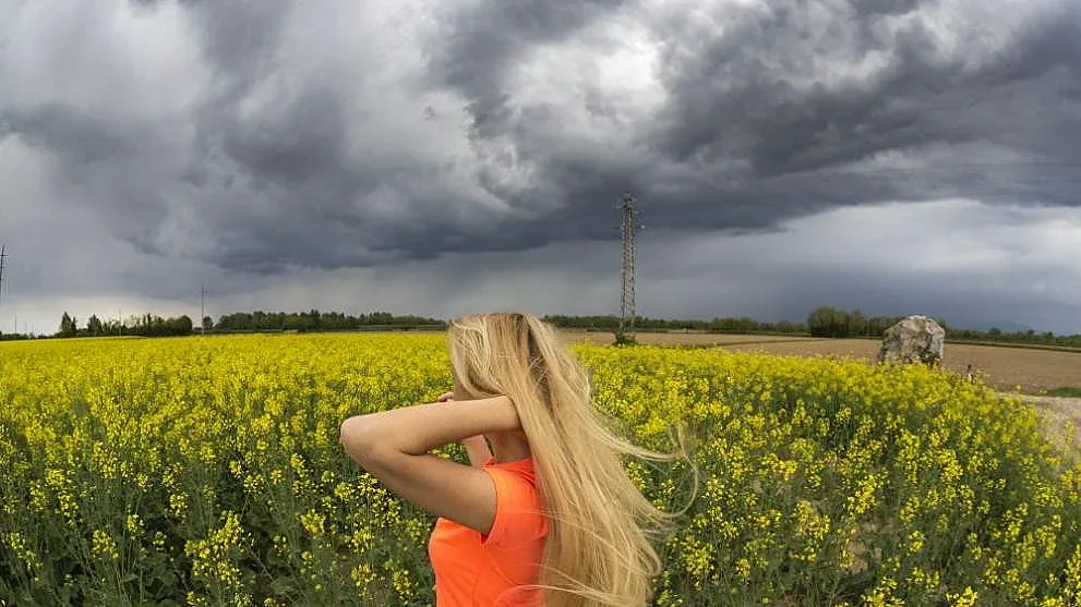 Юни започва с гръмотевични бури