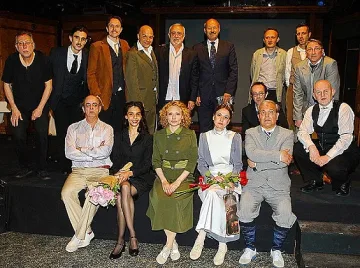 Чешки топ драматург закъсня за премиера в София