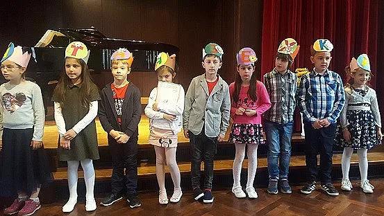 Децата в БГ училището в Хамбург пяха за празника