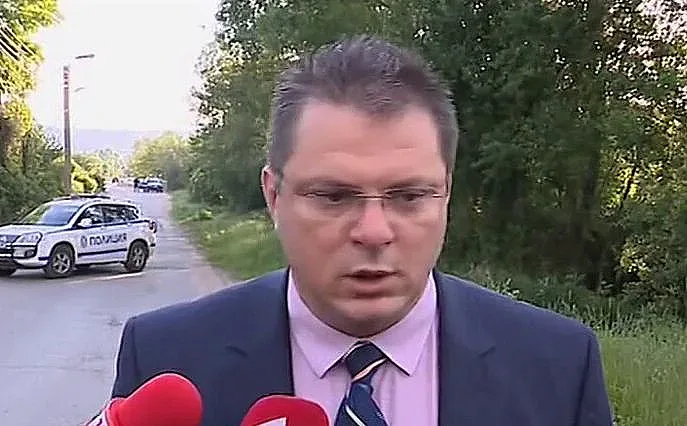 Полицаи засекли местонахождението на Зайков