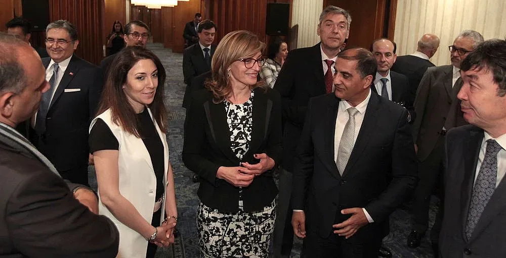 Захариева даде вечеря ифтар за дипломати