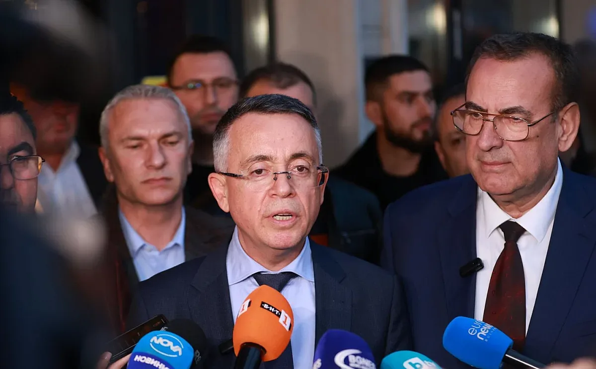 Експерт обяви: Хората на Доган ги е страх от избори, отиват при Пеевски