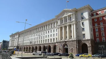 Кабинетът иска 11 лв. за глас партийна субсидия