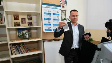 Джамбазки гласувал за силна България в Европа