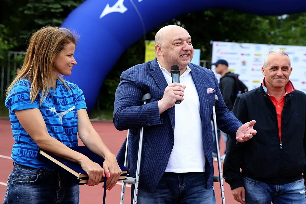 Министър Кралев откри 10-ия турнир "Тереза Маринова и приятели"