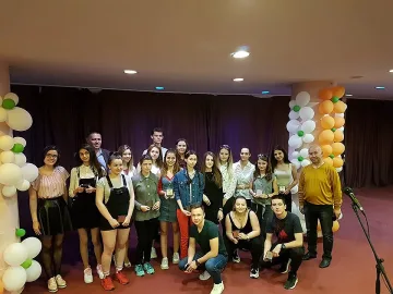 Кметът на  Разград  награди абитуриенти отличници