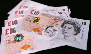 Повиши се курсът на британската лира