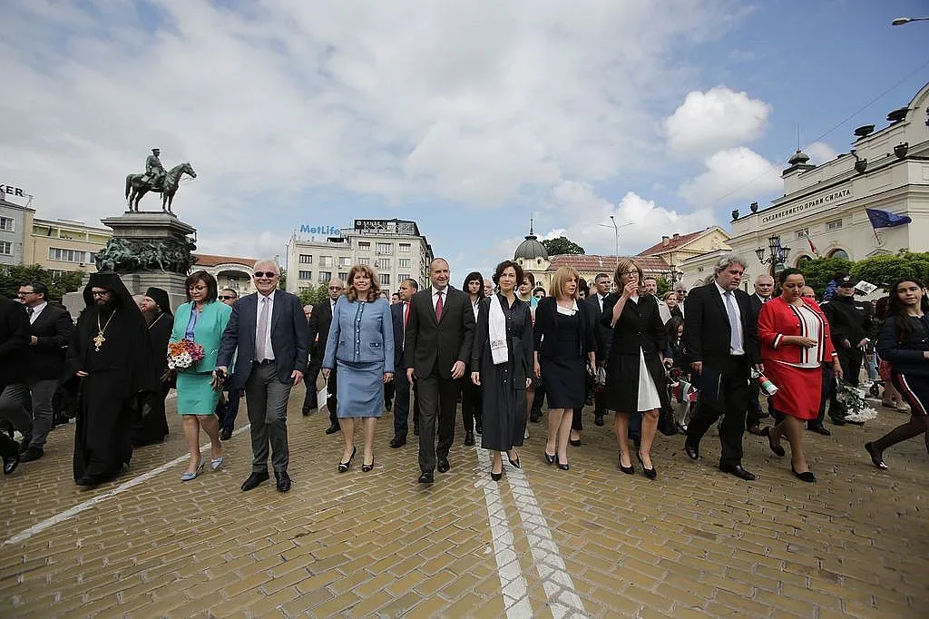 Герджиков към политиците: Безобразието става традиция