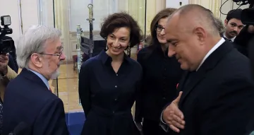 Ще искаме отливки от меча и пръстена на Кубрат