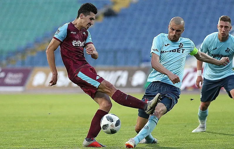 Дунав остава в елита след голов трилър (ВИДЕО)