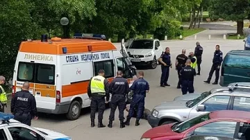Бой между роми преди мач от Първа лига