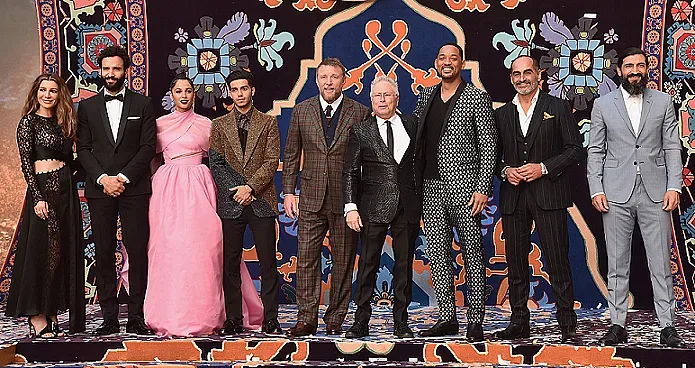 Ел Ей аплодира Аладин