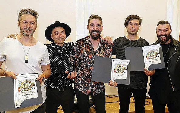 Група Jeremy? победи в конкурса „Пролет“