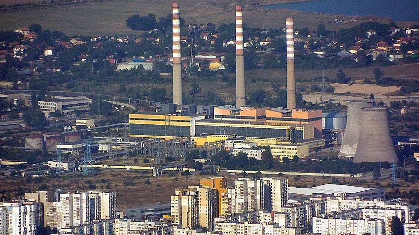 Гръм и дим. Един софийски квартал на нокти