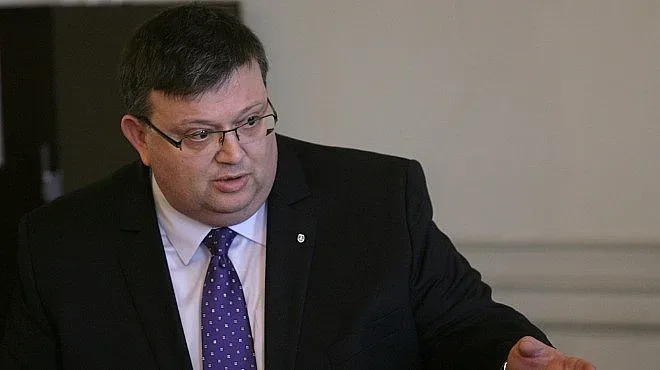 Цацаров: Нямам какво да крия