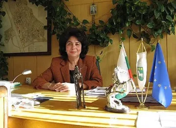 Фондът на "Дънди" върна в Крумовград младежи от Англия 