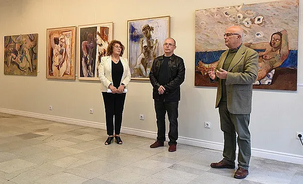 Антон Антонов: Светът е най-цветен между Бялото и Черното