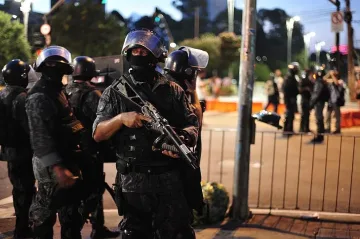 11 жертви след стрелба в бар в Бразилия