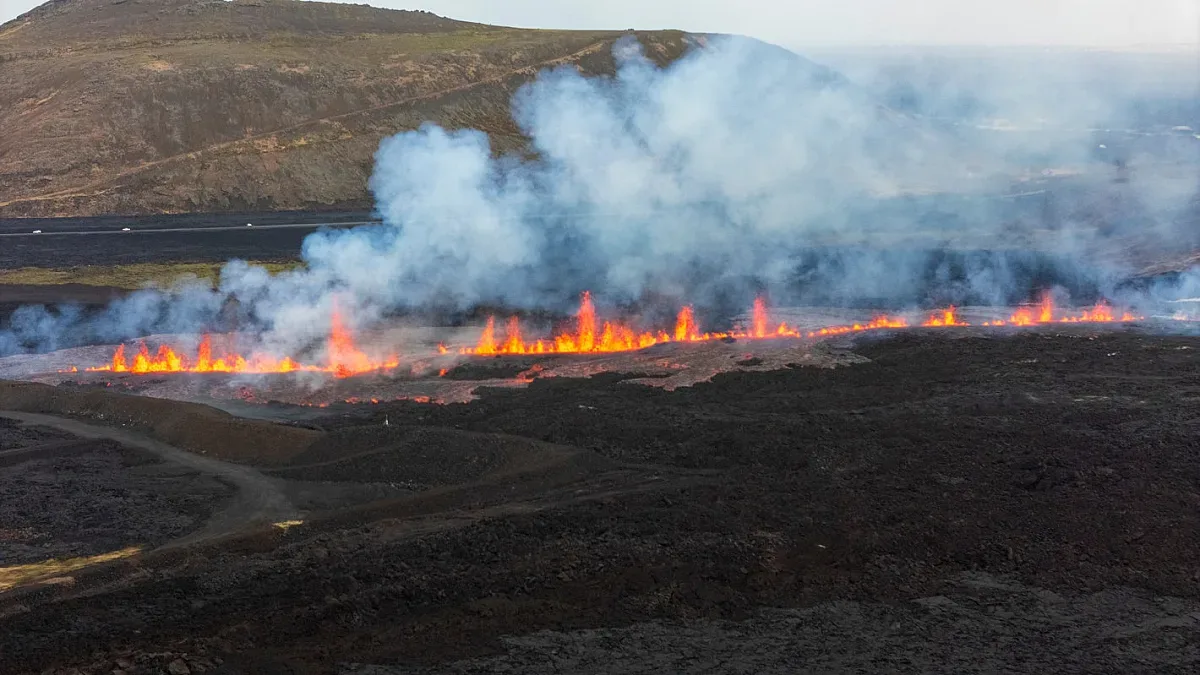 Домино от земетресения разтърсиха Рибарско селище. Дебне сериозна опасност