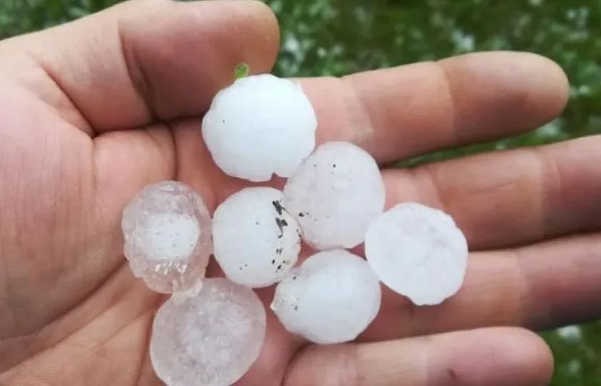 Стихия удари наш град