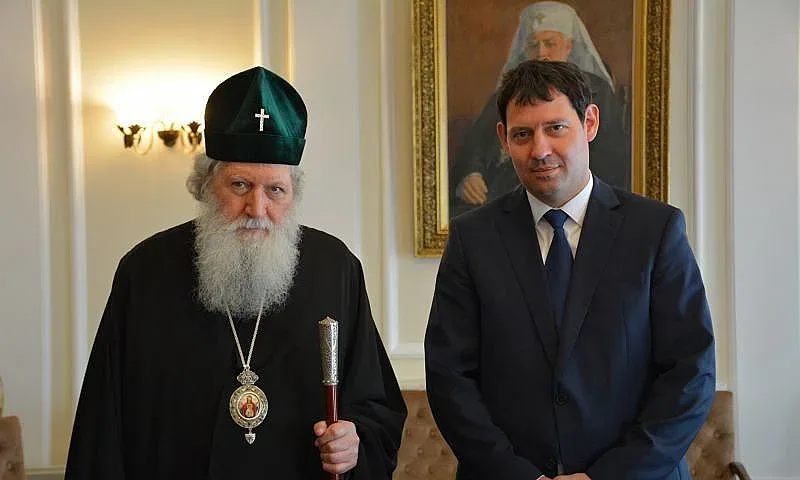 Патриарх Неофит се видя със словенския посланик