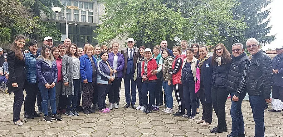 Карадайъ: Централната власт има нужда от корекция