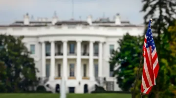 САЩ отзовават всичките си чиновници от Ирак