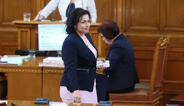 Танева гони Иванка Мизова от ДФ "Земеделие"