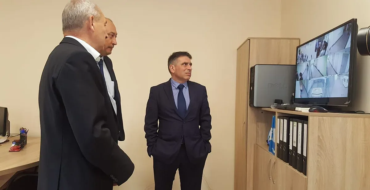 Правосъдният министър откри нов арест в Стара Загора